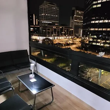 Luxury 23 Apartment *