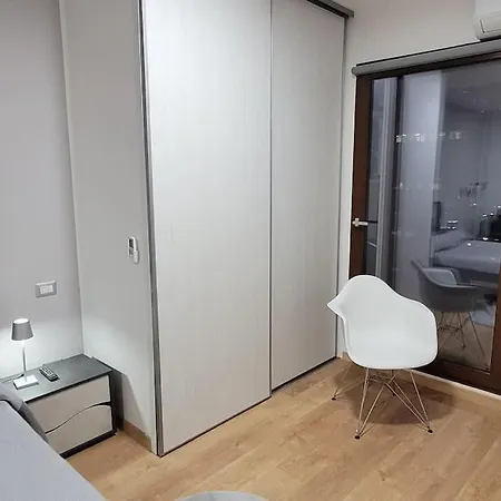Luxury 23 Apartment *